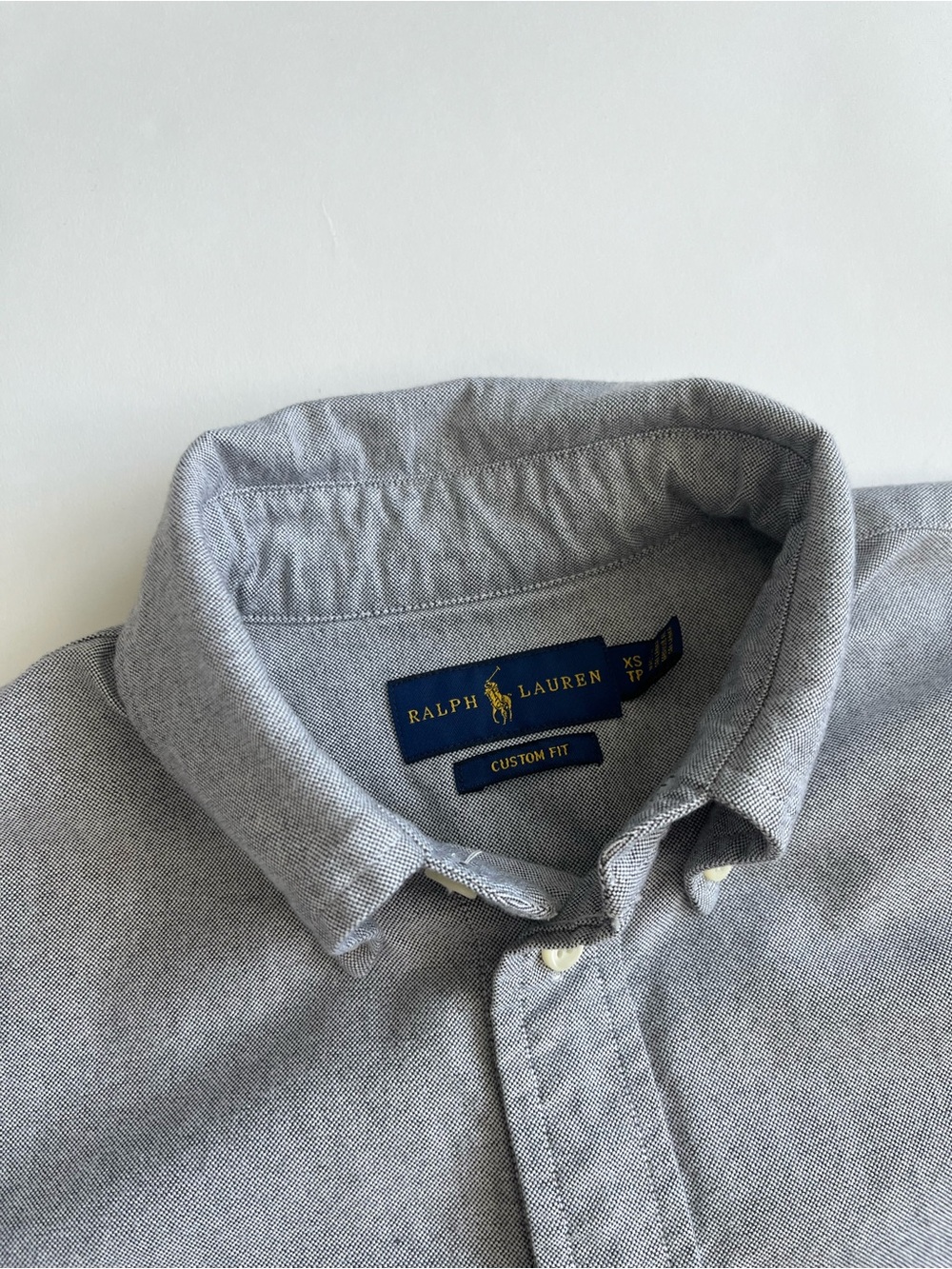 Ralph Lauren Women’s Gray Oxford Button-Down Shirt - Picture 3 of 6